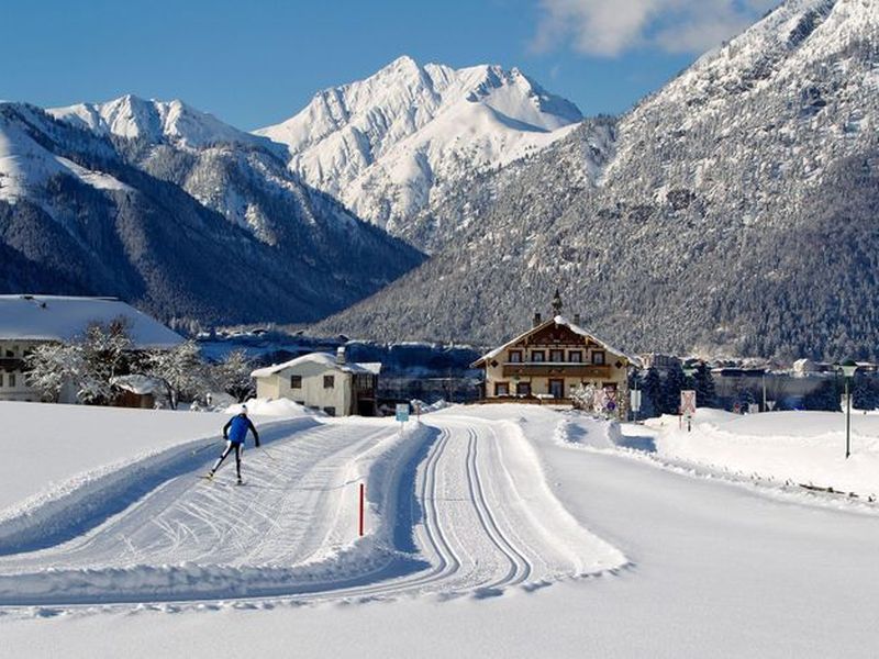 23997540-Doppelzimmer-2-Maurach am Achensee-800x600-1