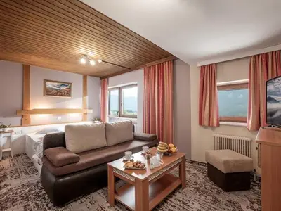 Doppelzimmer für 2 Personen (18 m²) in Maurach am Achensee 10/10