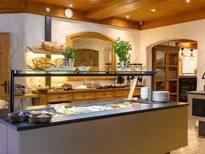 Doppelzimmer für 4 Personen (32 m²) in Maurach am Achensee 6/10