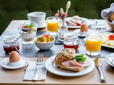 Doppelzimmer für 2 Personen (16 m²) in Maurach am Achensee 6/10