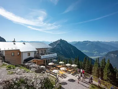 Doppelzimmer für 2 Personen (15 m²) in Maurach am Achensee 3/10