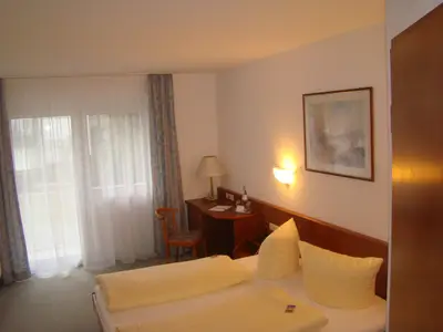 Doppelzimmer für 2 Personen in Meckenbeuren 3/8