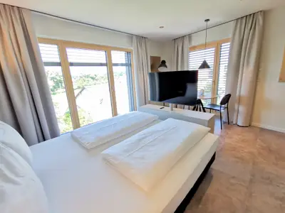 Doppelzimmer für 2 Personen (30 m²) in Meckenbeuren 1/10