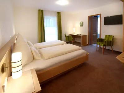 Doppelzimmer für 3 Personen in Medebach 5/7