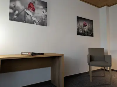 Photo, INSIDE, OUTSIDE