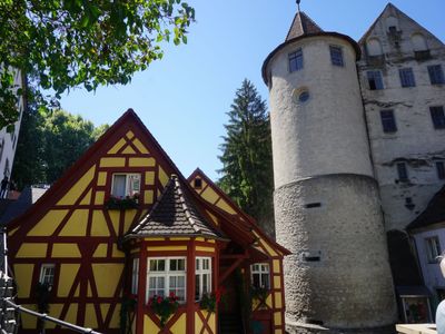 Burg und Mühle