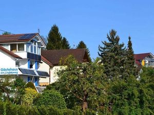 22496985-Doppelzimmer-2-Meersburg-300x225-1