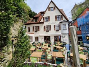 23669978-Doppelzimmer-3-Meersburg-300x225-4