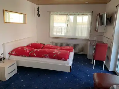 Doppelzimmer für 2 Personen (18 m²) in Meersburg 8/10