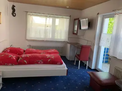 Doppelzimmer für 2 Personen (18 m²) in Meersburg 9/10
