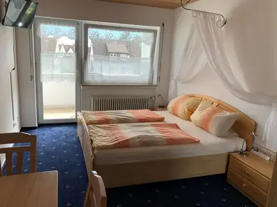 Doppelzimmer für 2 Personen (18 m²) in Meersburg 8/10