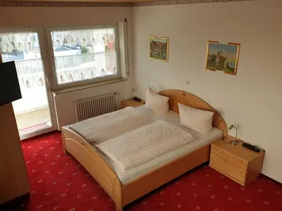 Doppelzimmer für 2 Personen (19 m²) in Meersburg 9/10