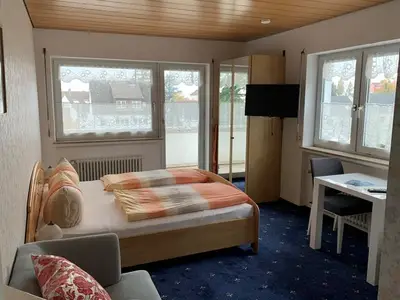 Doppelzimmer für 2 Personen (17 m²) in Meersburg 8/10