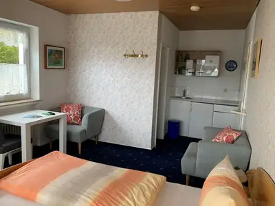 Doppelzimmer für 2 Personen (17 m²) in Meersburg 9/10