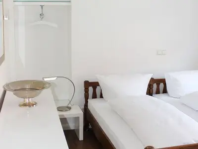 Doppelzimmer für 4 Personen (23 m²) in Meersburg 7/10