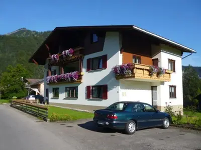 Doppelzimmer für 3 Personen (24 m²) in Mellau 5/10