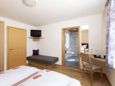 Doppelzimmer für 3 Personen (22 m²) in Mellau 9/10