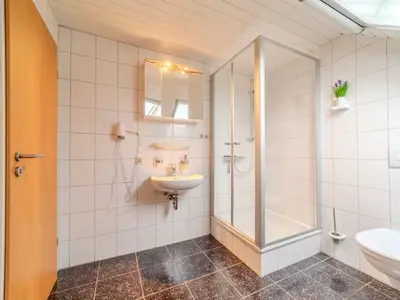 Doppelzimmer für 2 Personen (12 m²) in Meppen 2/10