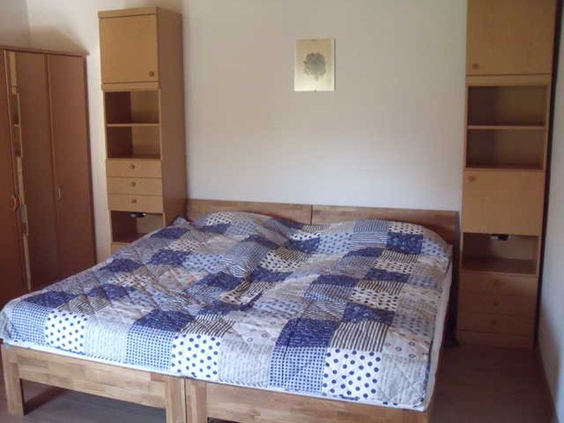 19141604-Doppelzimmer-2-Miesbach-800x600-1