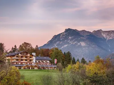 Doppelzimmer für 3 Personen (30 m²) in Mittenwald 2/10
