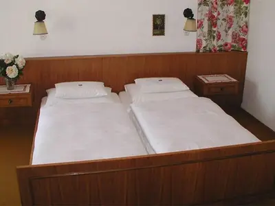 Doppelzimmer für 2 Personen (21 m²) in Mondsee 5/8