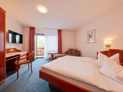 Doppelzimmer mit Balkon