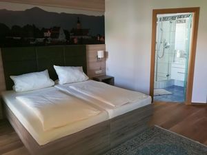 Doppelzimmer für 3 Personen (28 m²) in Murnau am Staffelsee