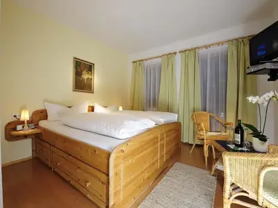 Doppelzimmer für 3 Personen (22 m²) in Mutters 10/10