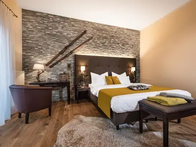 Doppelzimmer für 2 Personen (22 m²) in Mutters 10/10