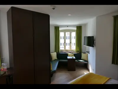 Doppelzimmer für 2 Personen in Neubeuern 2/10