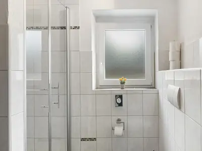 INSIDE, BATHROOM