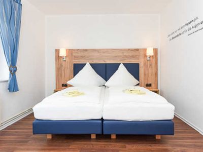 Doppelzimmer für 2 Personen in Neuharlingersiel 3/8