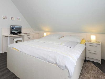 Doppelzimmer für 2 Personen in Neuharlingersiel 9/10