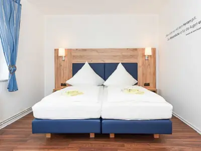 Doppelzimmer für 2 Personen in Altharlingersiel 3/8