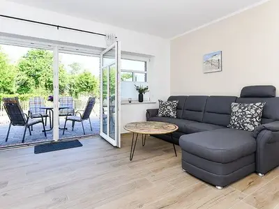 Doppelzimmer für 4 Personen (60 m²) in Neuharlingersiel 5/10