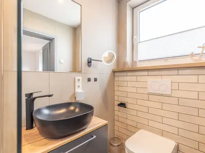 Doppelzimmer für 2 Personen (19 m²) in Neuharlingersiel 6/8