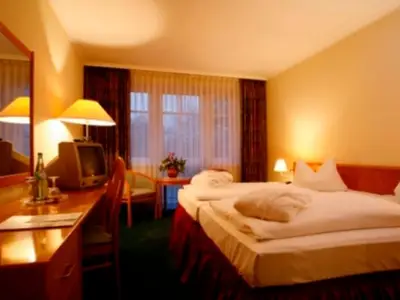 Doppelzimmer für 2 Personen (22 m²) in Neustrelitz 10/10