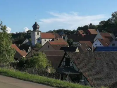 Doppelzimmer für 5 Personen (31 m²) in Stadt Niederstetten 7/10