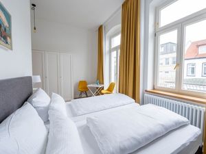 21937571-Doppelzimmer-2-Norderney-300x225-4