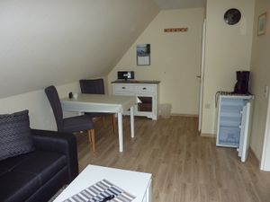 22372805-Doppelzimmer-2-Nordstrand-300x225-3