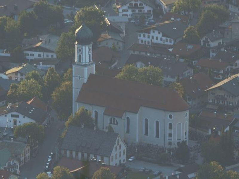 23223965-Doppelzimmer-2-Oberammergau-800x600-2