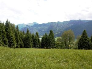 23218589-Doppelzimmer-2-Oberammergau-300x225-5