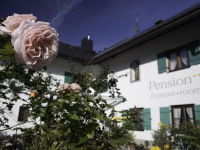 Doppelzimmer für 2 Personen (20 m²) in Oberammergau 1/10