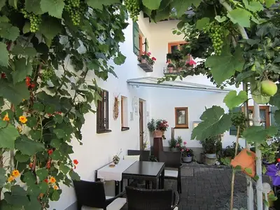 Doppelzimmer für 2 Personen (20 m²) in Oberammergau 3/10