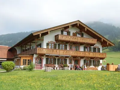 Doppelzimmer für 2 Personen (34 m²) in Oberammergau 6/10