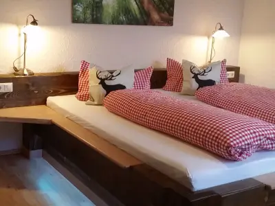 Doppelzimmer für 2 Personen in Oberharmersbach 2/3