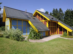 23302484-Doppelzimmer-2-Oberhof-300x225-3