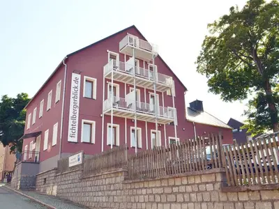Doppelzimmer für 3 Personen (24 m²) in Oberwiesenthal 1/10