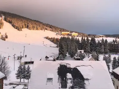 Doppelzimmer für 3 Personen (24 m²) in Oberwiesenthal 7/10