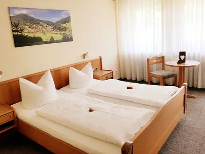 Doppelzimmer für 2 Personen in Oberwolfach 2/3